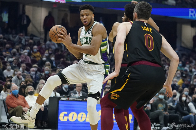 篮板的两双 篮板的两双